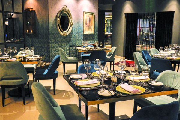 Restaurantes también esperan reabrir en la segunda fase