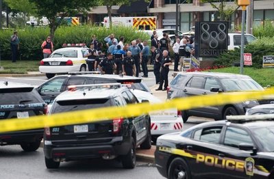 El diario The Capital, que sufrió un tiroteo, cubre su propia tragedia - Campo 9 Noticias