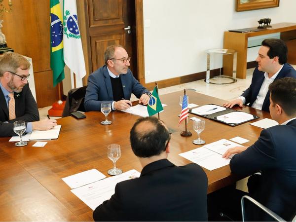EE.UU. quieren “cooperar” para VIGILAR la FRONTERA Paraguay-Brasil
