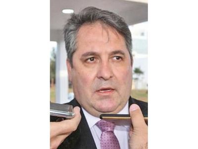Ratifican lobby de Melgarejo y Silva para compra de insumos
