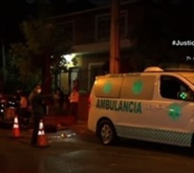 Motociclista fallece tras impactar contra un poste de hierro - Paraguay.com