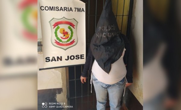 Intentó hurtar planchitas y desodorantes de un supermercado