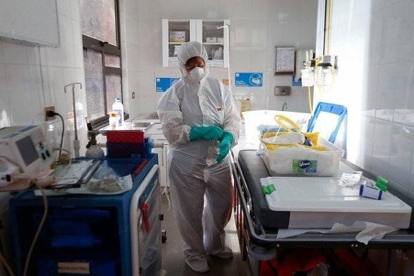 HOY / Médicos siguen comprando sus insumos: “Estamos cansados porque la ayuda no llega”