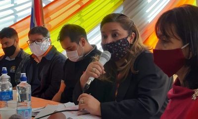 Intendente anuncia cambios en su gabinete tras auditorías