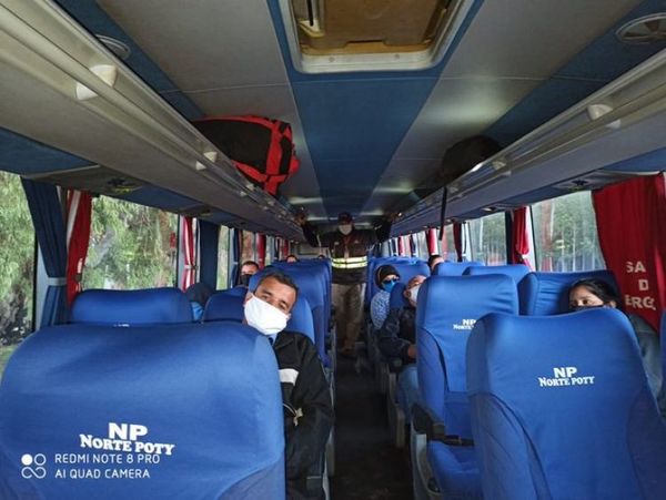 Covid-19: Pasajeros que viajen al interior deben tener certificado de trabajo
