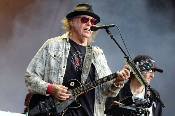 Neil Young publicará el 19 de junio su 'álbum perdido', Homegrown