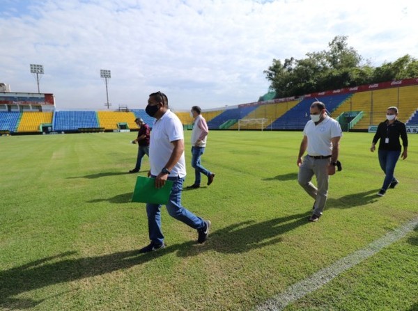 La inspección de estadios en su recta final - APF