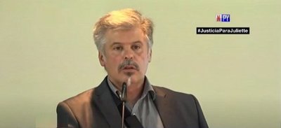 Trajes de bioseguridad presuntamente fueron adulterados | Noticias Paraguay