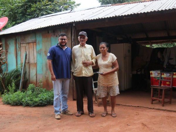 Enfermero celebró su cumple con sus pacientes