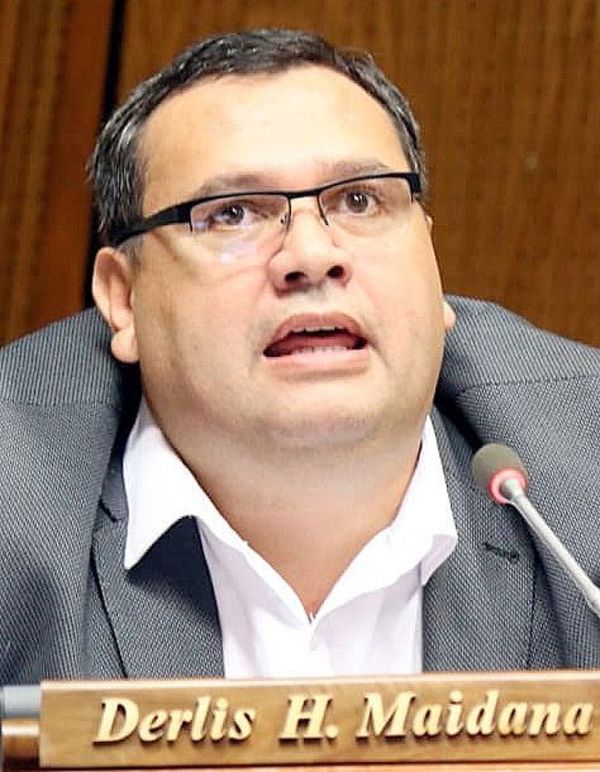 Diputado Maidana asegura que aprobarán proyecto de reducción de gastos superfluos - La Primera Mañana - ABC Color