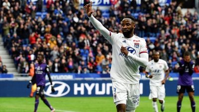 Lyon se plantea recurrir la decisión de dar por terminada la liga francesa