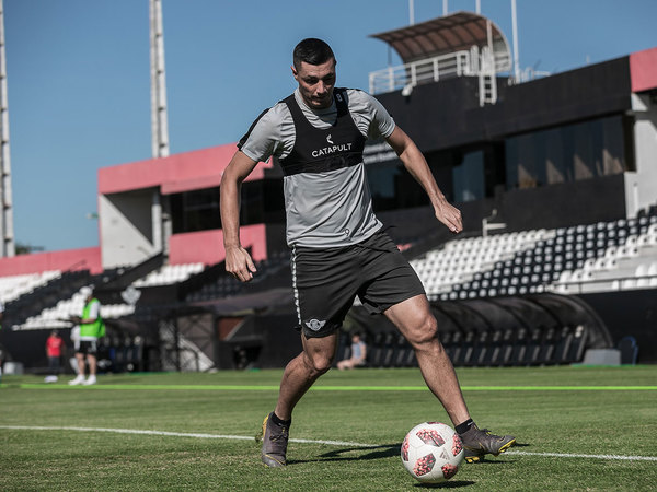 Newell's y Benfica saludan a Tacuara por su cumpleaños