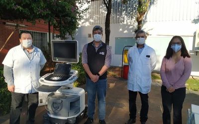 Reciben ecógrafo modular y oxímetro de mano en CDE