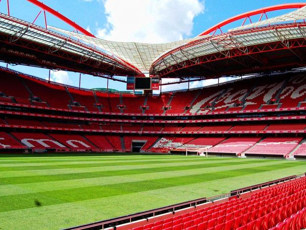Portugal aprueba nueve estadios para concluir lo que resta de liga