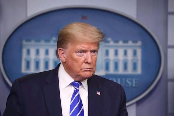 Trump dice que la “incompetencia” de China provocó “una matanza mundial”