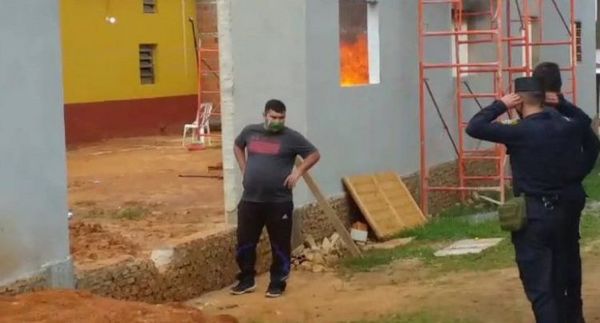 Compatriotas se amotinan y causan daños en albergue de Coronel Oviedo