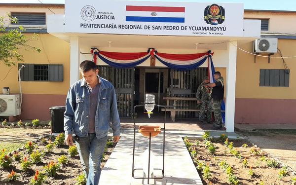 Internos de la penitenciaría de San Pedro elaboran lavatorios caseros - .::RADIO NACIONAL::.