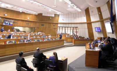 HOY / Cámara de Diputados posterga estudio de recorte de gastos superfluos