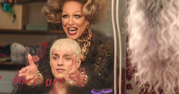 20th Century Studios anuncia "Todos hablan de Jamie", film inspirado en hechos reales