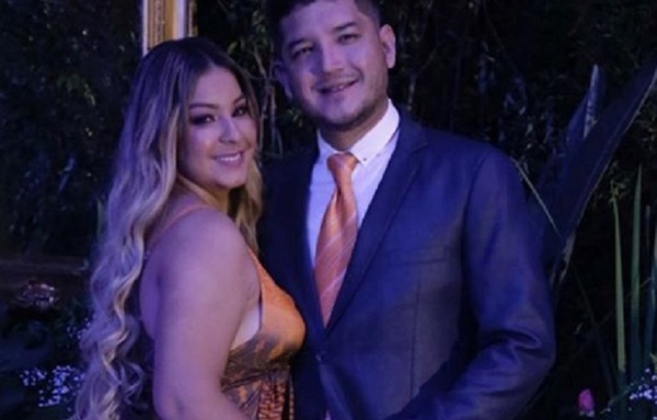 Junior Rodríguez mostró el regalo 'íntimo' que le hizo Fátima Román