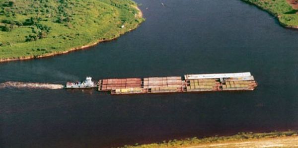Por 12 días Itaipú mantendrá abierta sus compuertas
