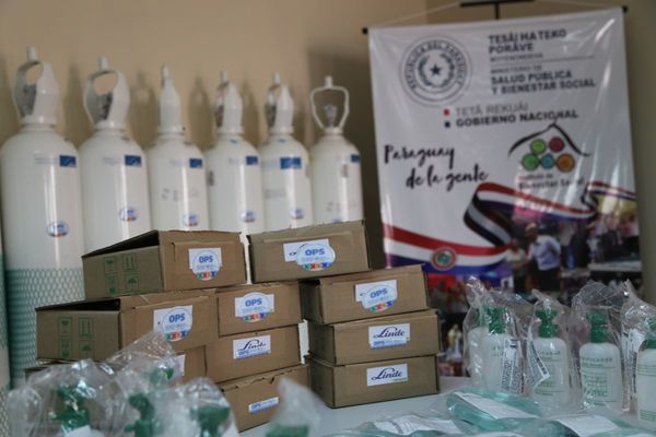 Donan 11 equipos de oxigenación para hogares de ancianos