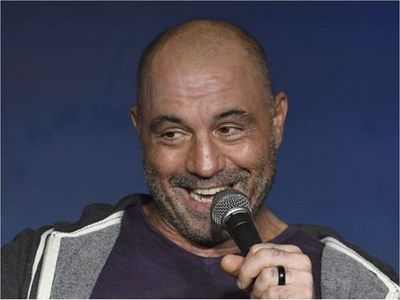 Spotify cierra acuerdo de exclusividad con Joe Rogan
