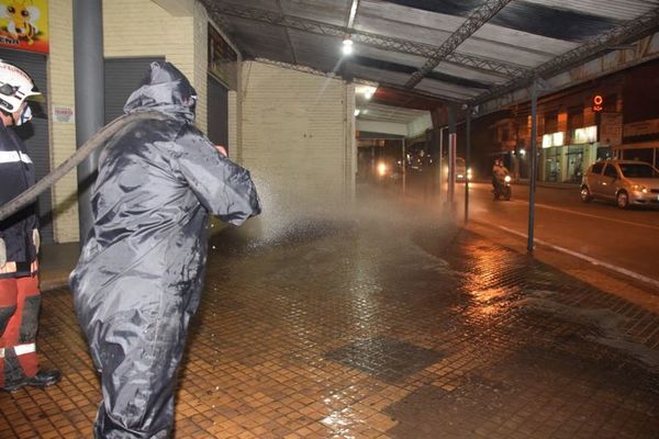 Trabajo de desinfección se realiza periódicamente en San Lorenzo - Nacionales - ABC Color