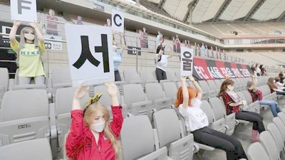 ¡Usaron muñecas tie’y como hinchas de fútbol! | Crónica