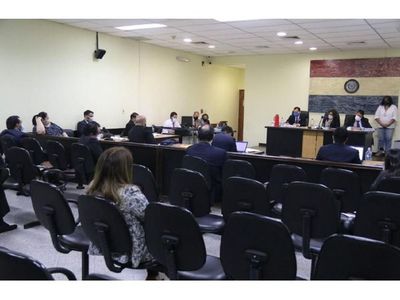 Sobreseen a proveedora tras acuerdo millonario con SNNA