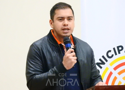 Piden que Contraloría AUDITE gestión de intendente PRIETO