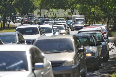 Resolución pyahu permite viajar 4 personas en autos y camionetas