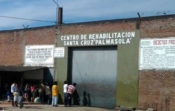 Aíslan a reos en la mayor cárcel boliviana tras 3 muertos de COVID-19 » Ñanduti