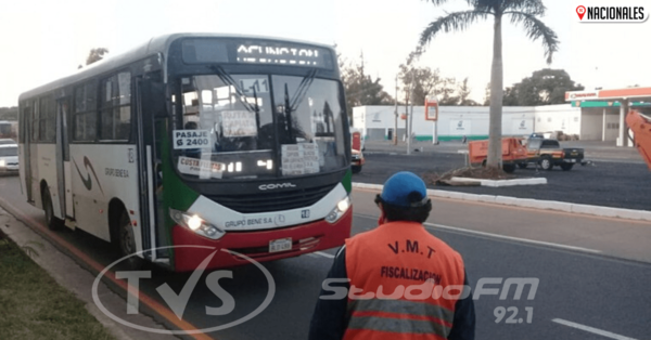 Analizarán bajar costo del pasaje tras reducción de precio del combustible