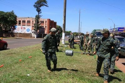 Comercio ahogado y miedo al contagio en la frontera entre Paraguay y Brasil