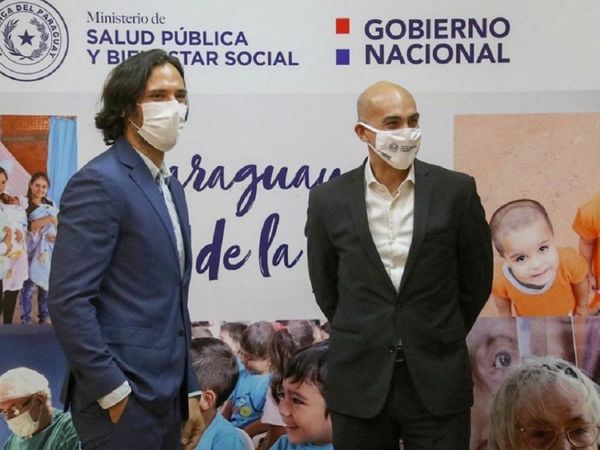 Roque Santa Cruz explica su vínculo con la fabricación de tapabocas para Salud