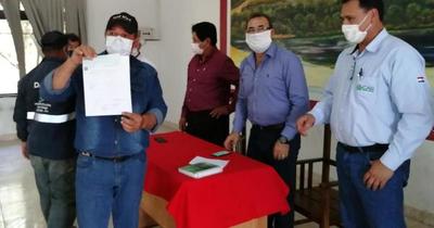 CAH entregó asistencia económica a trabajadores de las canteras de Vallemí