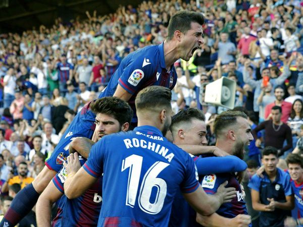 La UEFA confía en que otoño ya haya partidos con público en los estadios