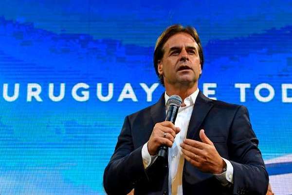 Uruguay habilita el retorno a clases de manera gradual
