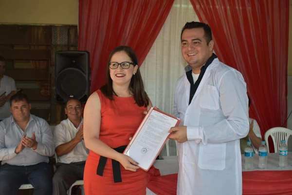 Villalba asume la dirección del Centro de Salud - Campo 9 Noticias