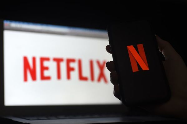 Postergan impuesto a Netflix y otras plataformas online - Nacionales - ABC Color