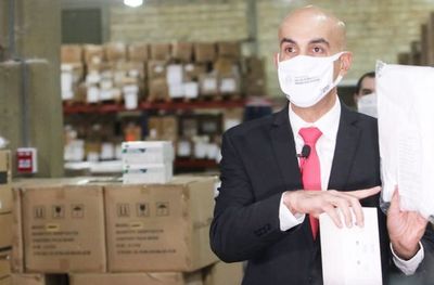 Comisión confirma que cajas de tapabocas indicaban que no son aptos para uso médico y otras irregularidades - Nacionales - ABC Color