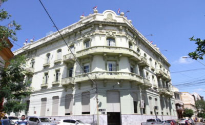 HOY / Reforma de Estado implicará cambio de denominación en Hacienda