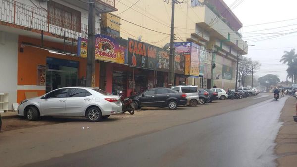 Comerciantes de Pedro Juan Caballero empiezan a cerrar negocios