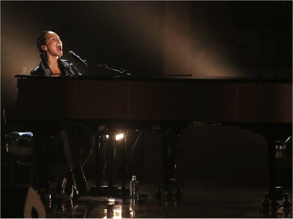 Alicia Keys aplaza su gira mundial por la pandemia