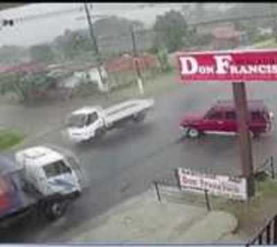 Grave accidente de tránsito deja un herido - Paraguay.com