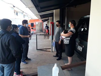 Tras 36 días de encierro, 49 personas dejan albergue de Hernandarias