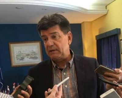 Efraín Alegre trata de silenciar a los que critican su línea personal y evitar rendir cuentas, acusan
