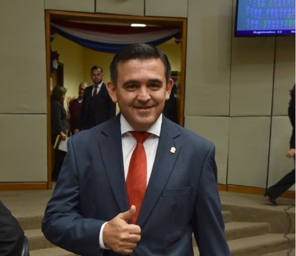 Petta podría ser Ministro de educación - Campo 9 Noticias