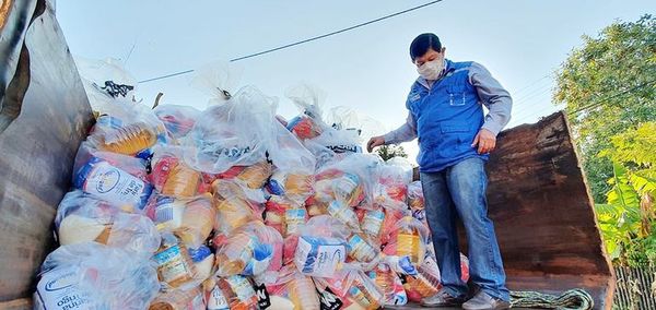 Plan entrega kits de alimentos a familias - Sociales - ABC Color